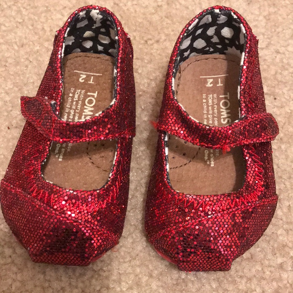 TOMS Baby/Toddler Size 2